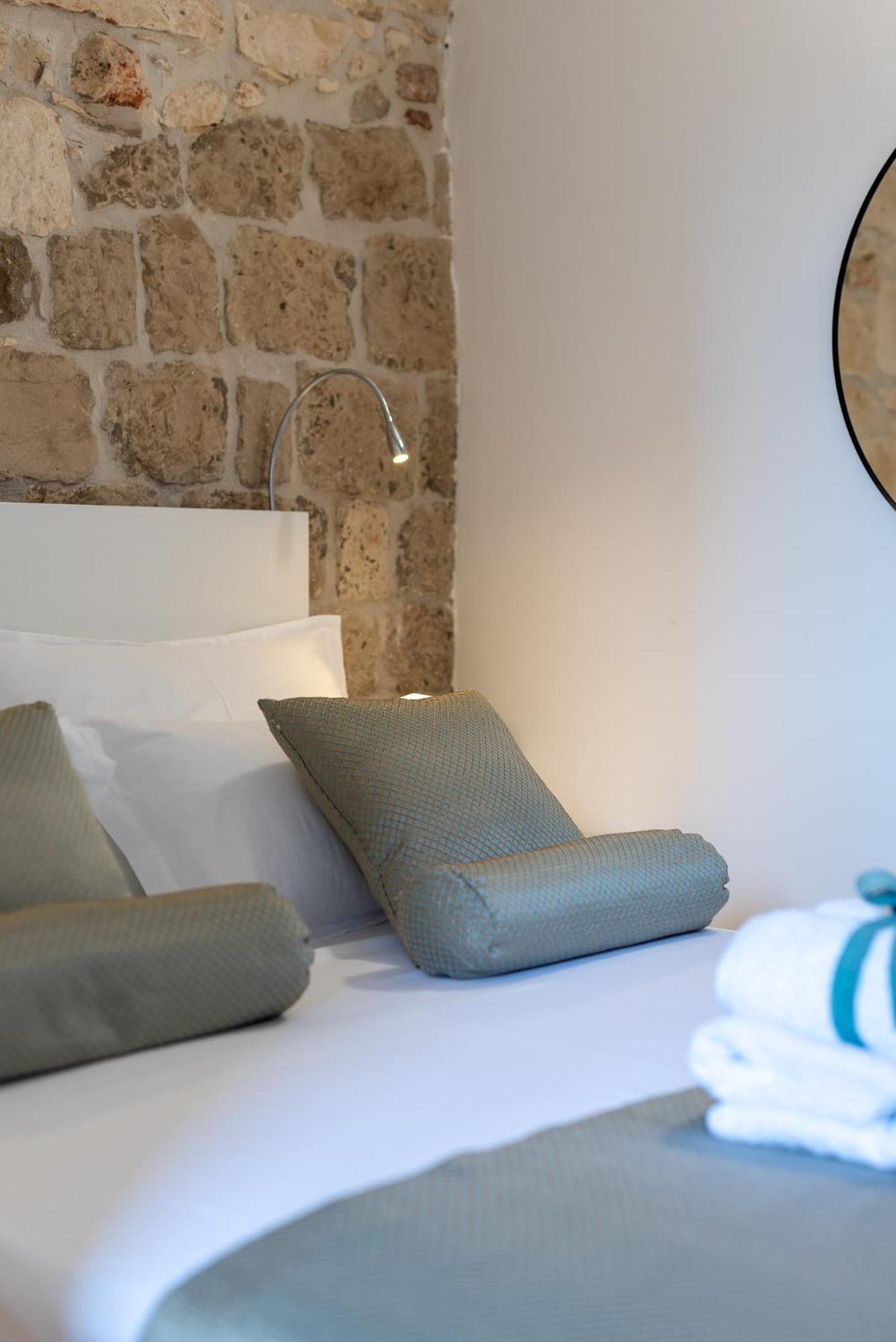 Manero Villa Trogir Exterior photo