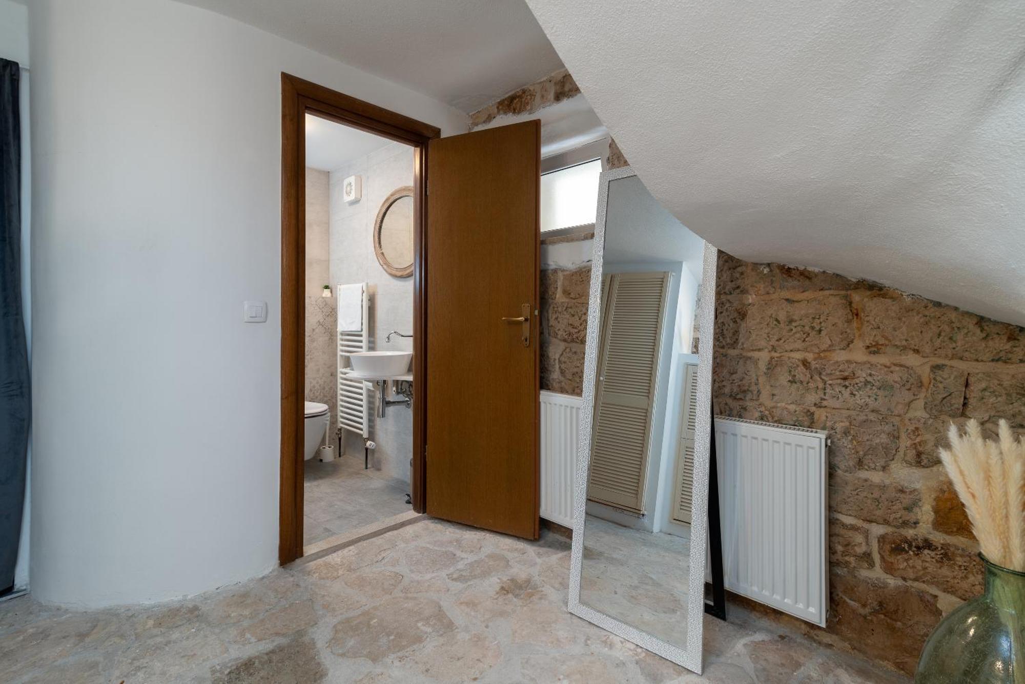 Manero Villa Trogir Exterior photo