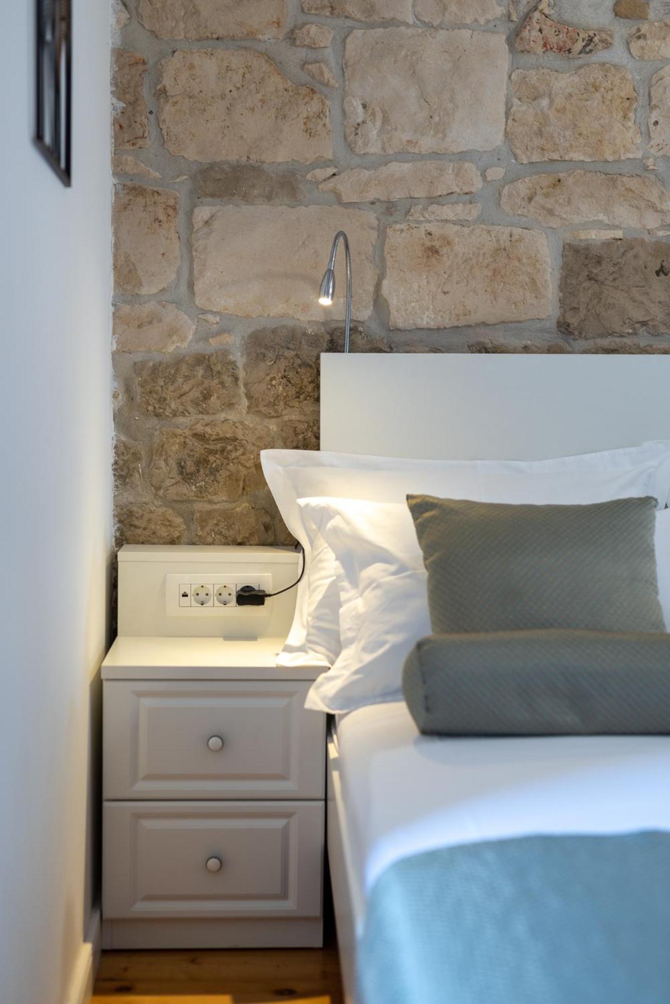 Manero Villa Trogir Exterior photo