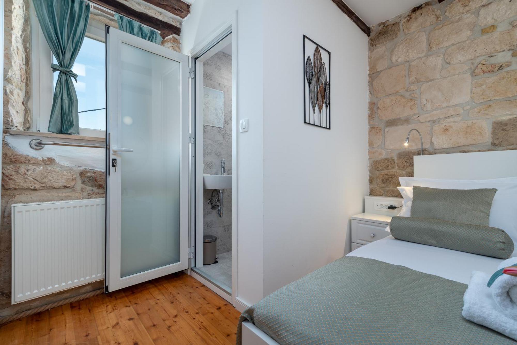 Manero Villa Trogir Exterior photo