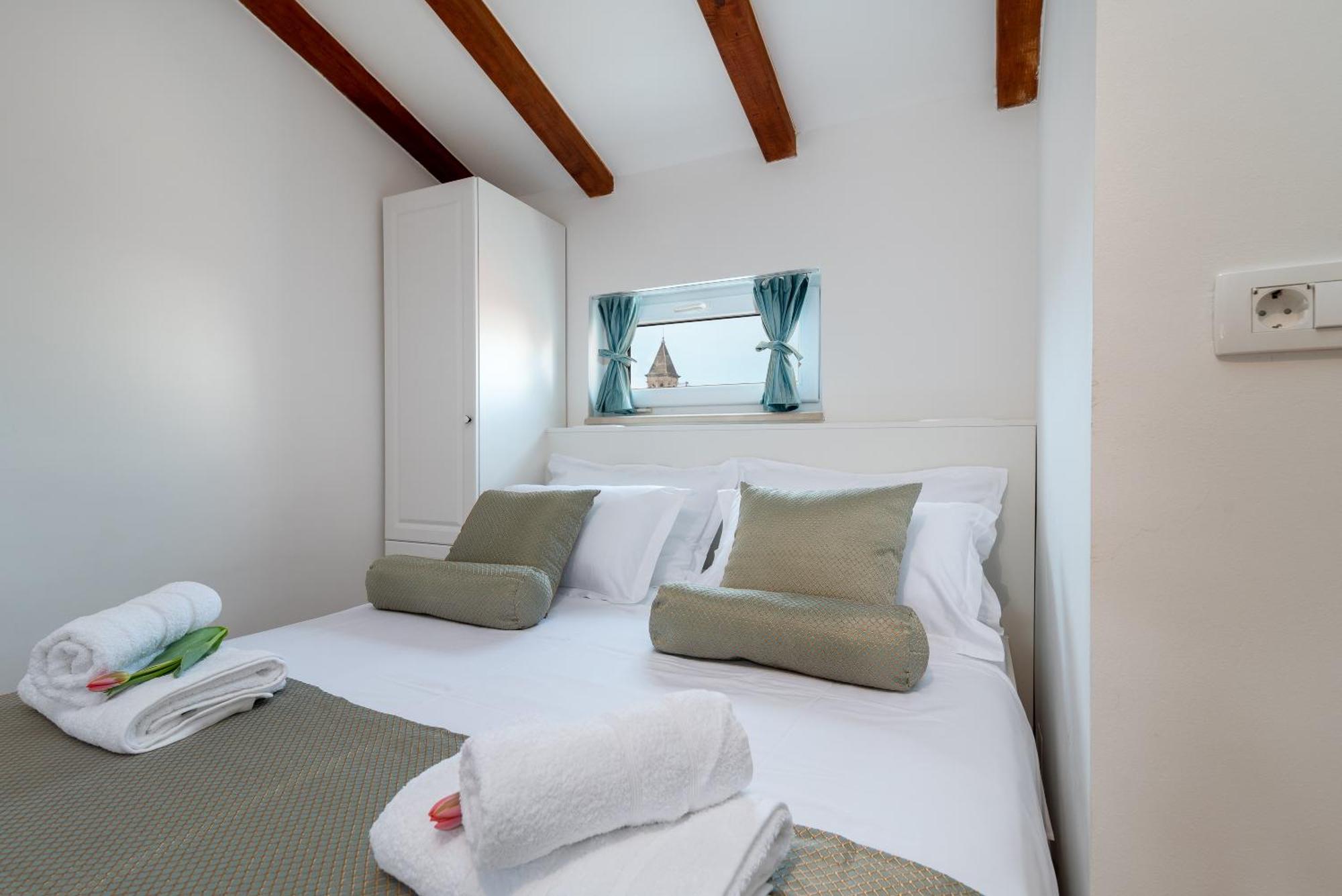 Manero Villa Trogir Exterior photo